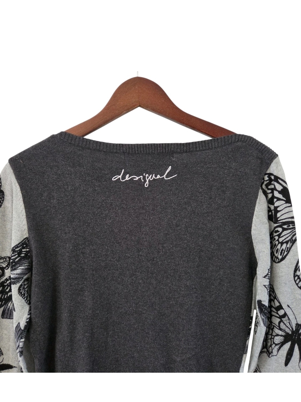 DESIGUAL Sequin Butterfly Sweater Gray Black Top Womens Size L - Picture 9 of 12